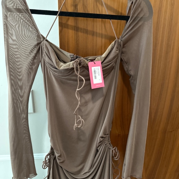 Edikted Cutout Dress NWT - Picture 2 of 3